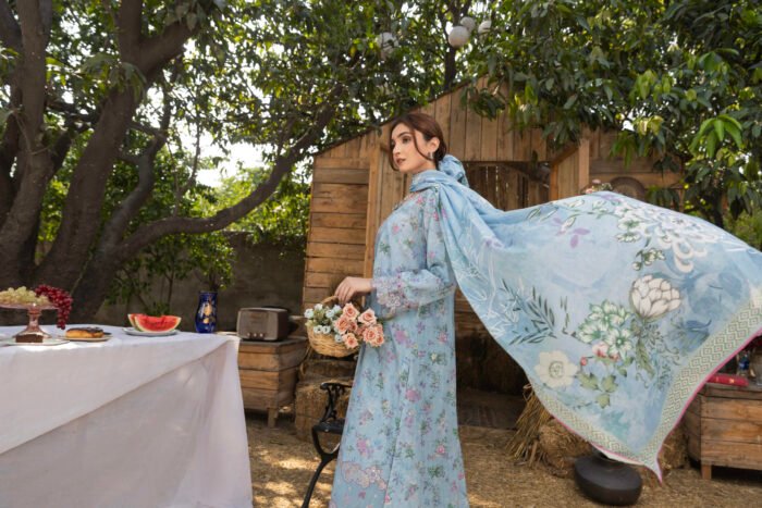 Blue Lady - Image 5